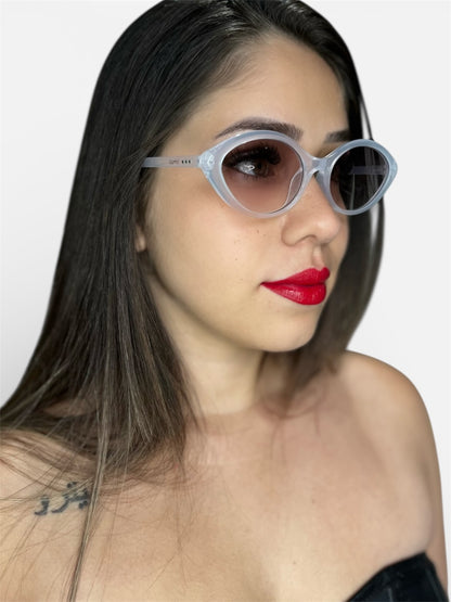 Oval Lumi J5 Transparente
